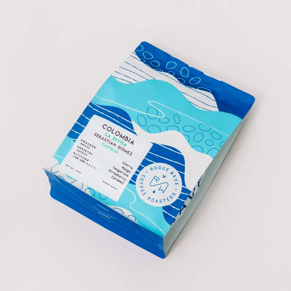 Colombia - La Divisa | Castillo Natural — product reference supplied with the Rogue Wave Coffee listing.